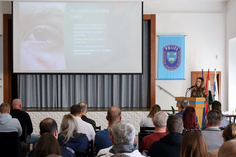 érzékenyítő előadások