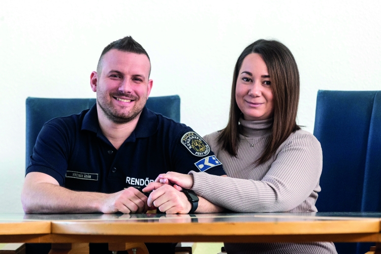 rendőrpár