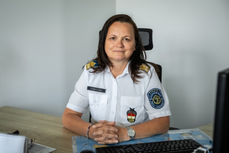 Steinbach Mária alezredes