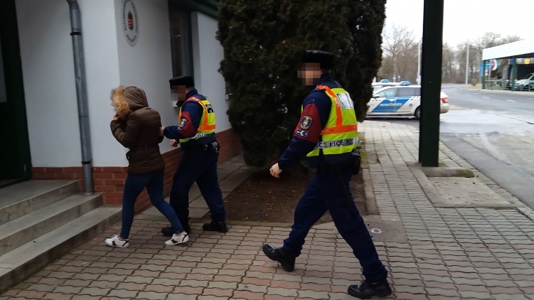 Mezőhegyes embercsempész