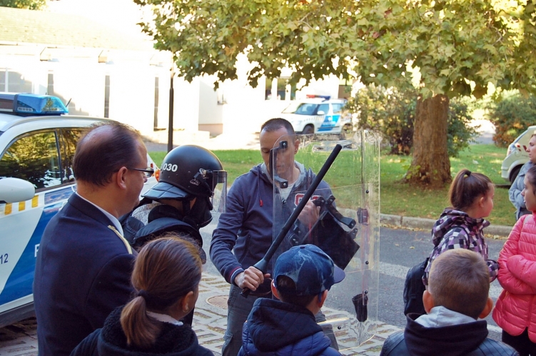 csapaterős felszerelés