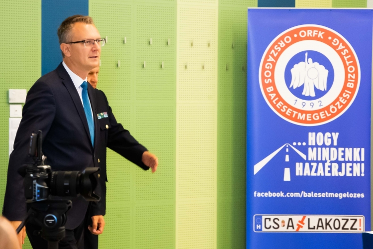 Rétvári Bence miniszterhelyettes