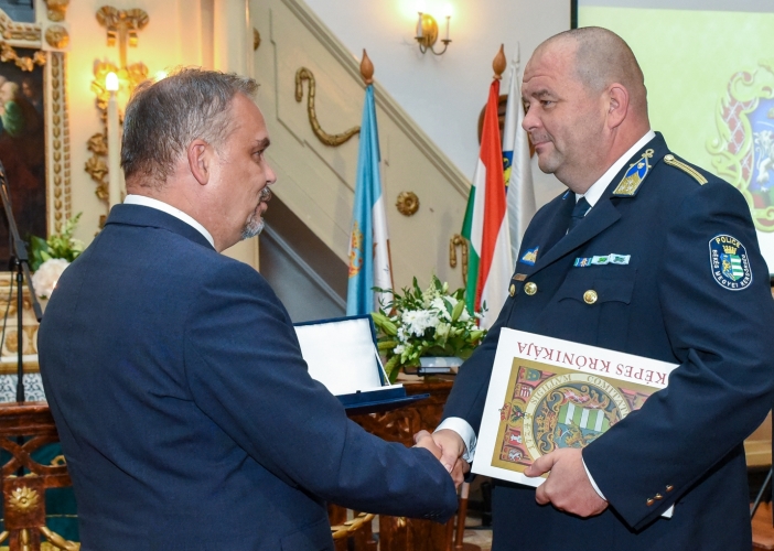 dr Kis Péter r. ezredes 