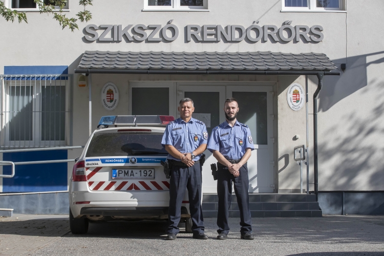 Olajos Péter őrmester és Madarász István főtörzszászlós