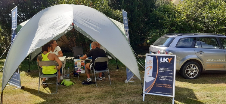 Prevenció Consulting Vállalkozás bioinformatikai felmérést végzett. Ez a testelemzés – felhasználva a legmodernebb bioenergetikai, bioinformatikai és elektronikai technikát – gyorsan és hatékonyan szolgáltat információt a test pillanatnyi állapotáról több, mint 30 féle mérési területen, 270 paramétert megmutatva.