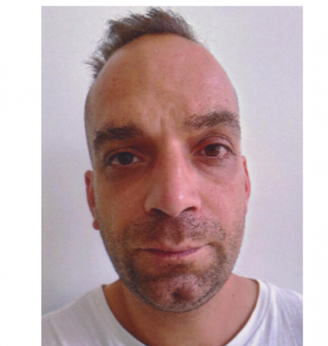 Eltűnt Uri Ádám János